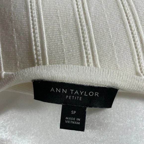 Anne Taylor Ribbed Knit Top - Picture 7 of 8